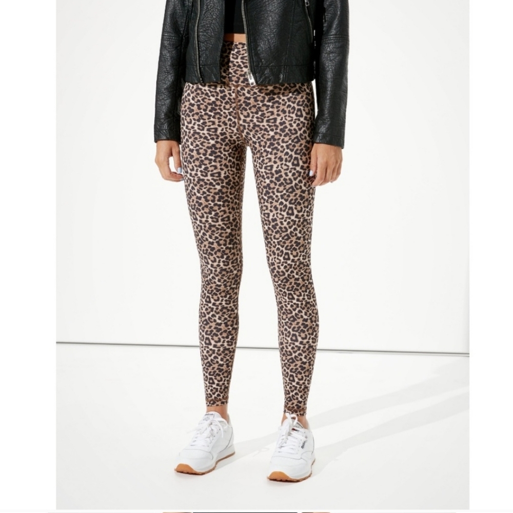 American Eagle Outfitters Leopard Print Leggings